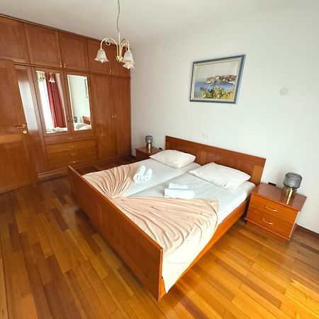 Apartments Villa Mirjam 포레치 외부 사진