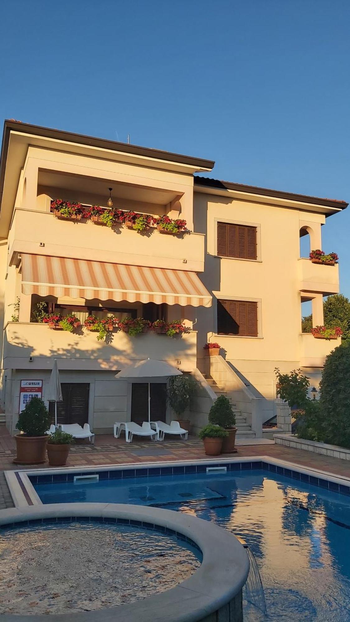 Apartments Villa Mirjam 포레치 외부 사진